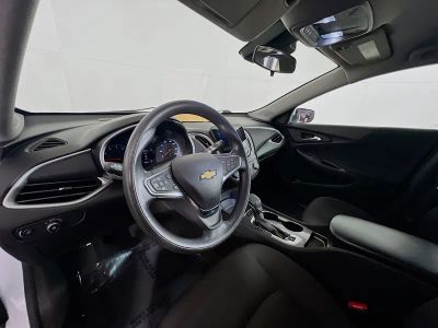 2024 Chevrolet Malibu — photo 17 view