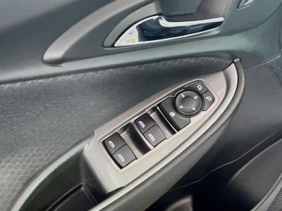2024 Chevrolet Malibu — photo 16 view