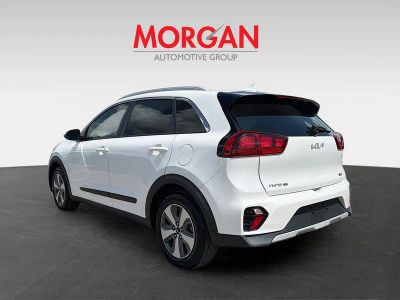 2022 Kia Niro — side profile view