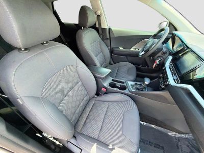 2022 Kia Niro — photo 11 view