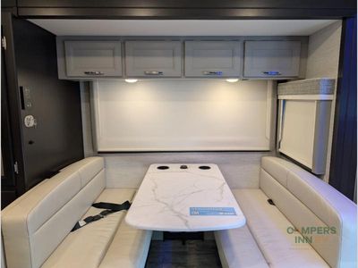 2025 Thor Motor Coach Magnitude - Photo 23