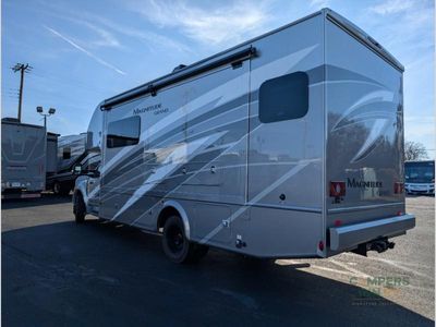 2025 Thor Motor Coach Magnitude - Photo 5