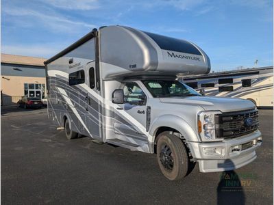 2025 Thor Motor Coach Magnitude - Photo 1