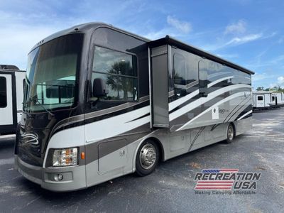 2014 Forest River Legacy SR 300 - Photo 2