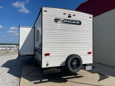 2022 CrossRoads RV Zinger - Photo 5