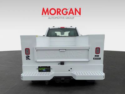 2026 Ford F-250SD — engine compartment view