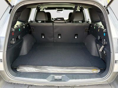 2026 Subaru Outback — photo 11 view