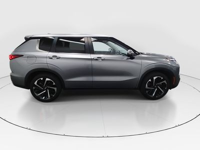2024 Mitsubishi Outlander - Photo 8