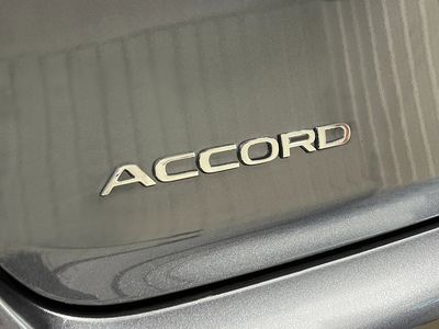 2026 Honda Accord Hybrid - Photo 9