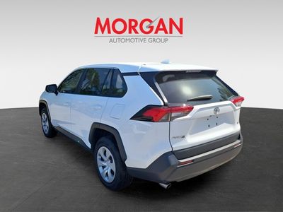 2022 Toyota RAV4 - Photo 3