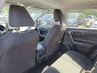 2022 Toyota RAV4 - Photo 25