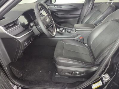 2025 Jeep Grand Cherokee — photo 10 view