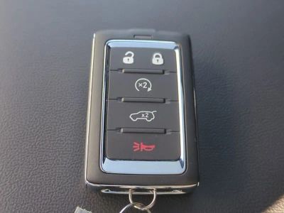 2025 Jeep Grand Cherokee — photo 32 view