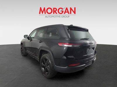 2025 Jeep Grand Cherokee — photo 7 view