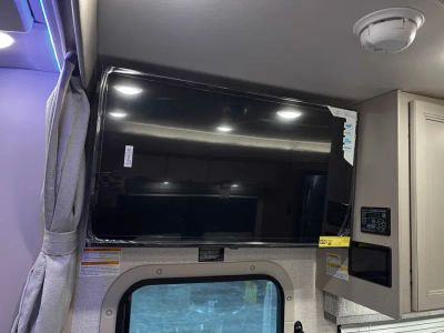 2027 Thor Motor Coach MAGNITUDE GRAND - Photo 11