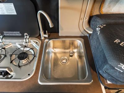 2027 Winnebago SOLIS POCKET — photo 12 view