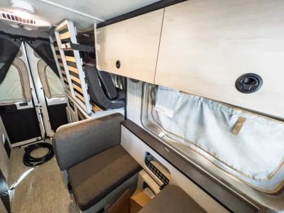 2027 Winnebago SOLIS POCKET — photo 7 view