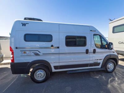 2027 Winnebago SOLIS POCKET — photo 15 view