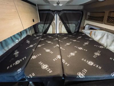 2027 Winnebago SOLIS POCKET — photo 14 view