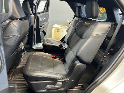 2026 Ford Explorer - Photo 18