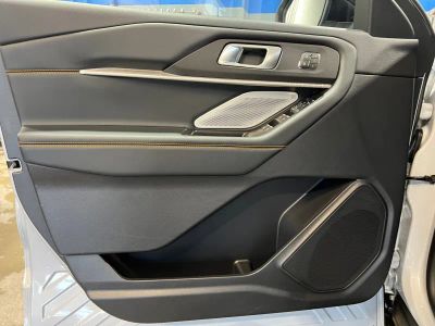 2026 Ford Explorer - Photo 20
