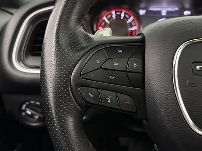 2018 Dodge Challenger - Photo 19