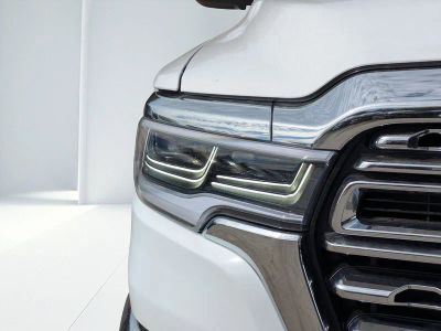 2026 Ram 1500 — photo 8 view