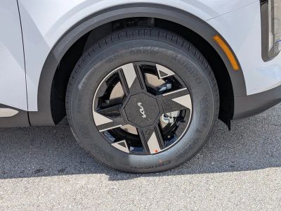 2026 Kia Sportage — photo 11 view