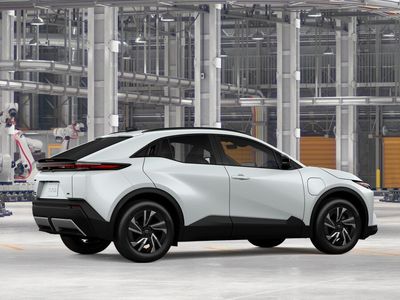 2026 Toyota C-HR — photo 11 view