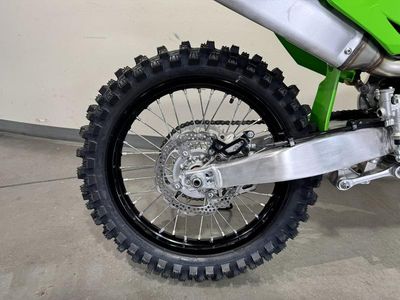 2026 Kawasaki KX450 - Photo 11