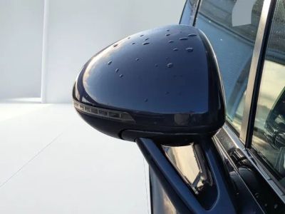 2022 Porsche Macan — photo 10 view