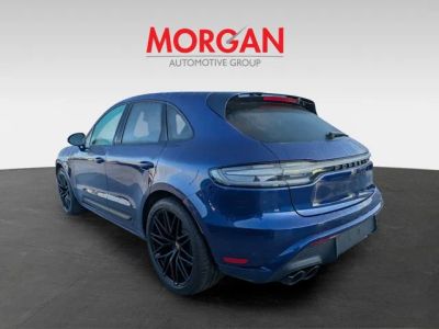 2022 Porsche Macan — detail view