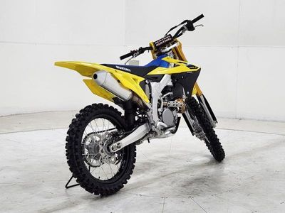 2026 Suzuki RM-Z250 — detail view