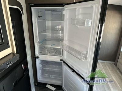 2026 Keystone RV Cougar Half-Ton - Photo 12