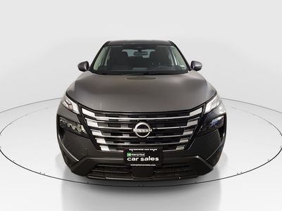 2025 Nissan Rogue - Photo 2