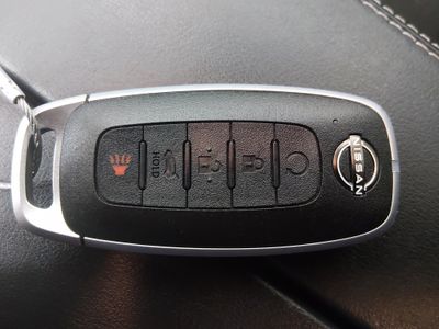 2025 Nissan Rogue - Photo 15