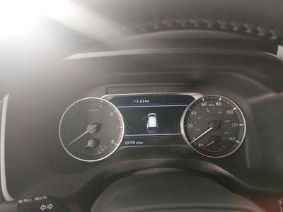 2025 Nissan Rogue - Photo 14