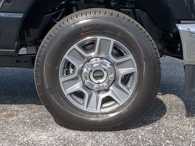 2026 Ford F-350SD — photo 8 view