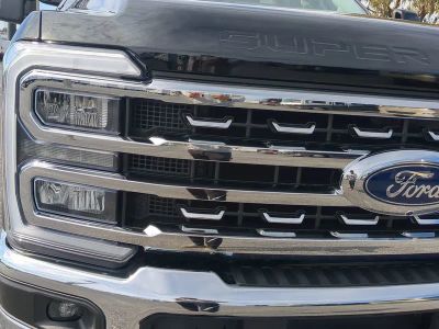 2026 Ford F-350SD — photo 7 view