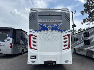2026 Entegra Centurion - Photo 8