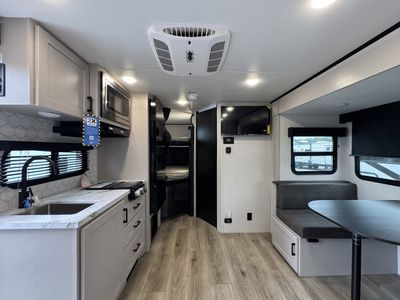 2026 Jayco Jay Feather Air - Photo 12