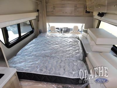 2024 Chinook Maverick - Photo 19
