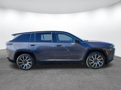2025 Jeep Wagoneer S - Photo 2