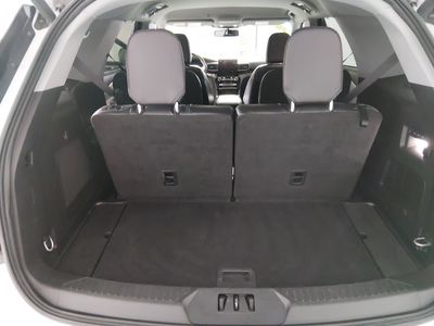 2023 Ford Explorer — photo 11 view