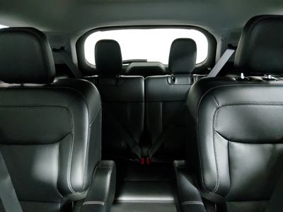 2023 Ford Explorer — photo 18 view