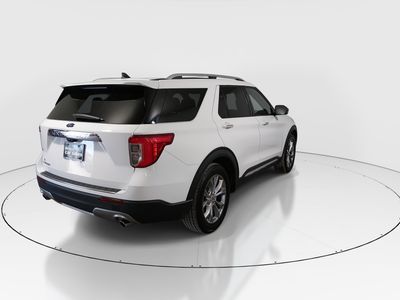 2023 Ford Explorer — photo 7 view