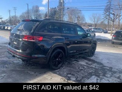 2023 Volkswagen Atlas 3.6L V6 SEL R-Line Black - Photo 8