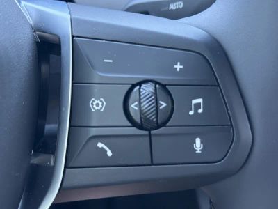 2025 BMW 2 Series — photo 29 view