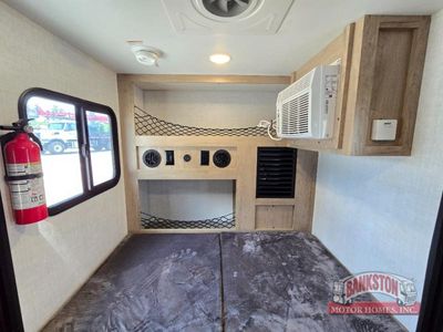 2026 E-Series 12RK - Photo 11