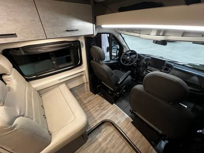 2025 Thor Motor Coach DAZZLE - Photo 20